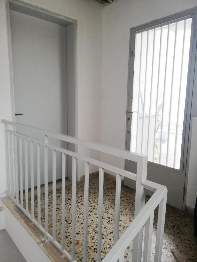 Explore Greece From Cozy City Centre Apartment Chalkís Exterior foto